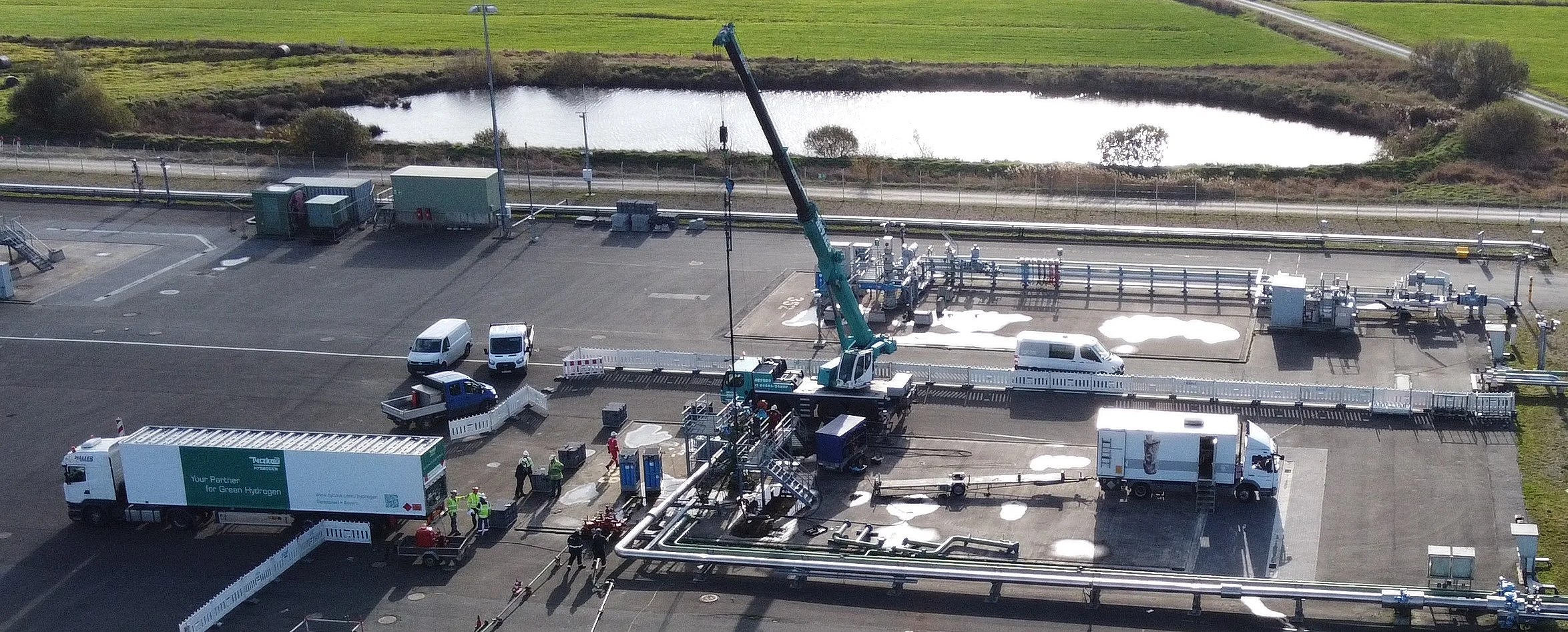 Erster vorbereitender Dichtheitstest und Materialuntersuchungen